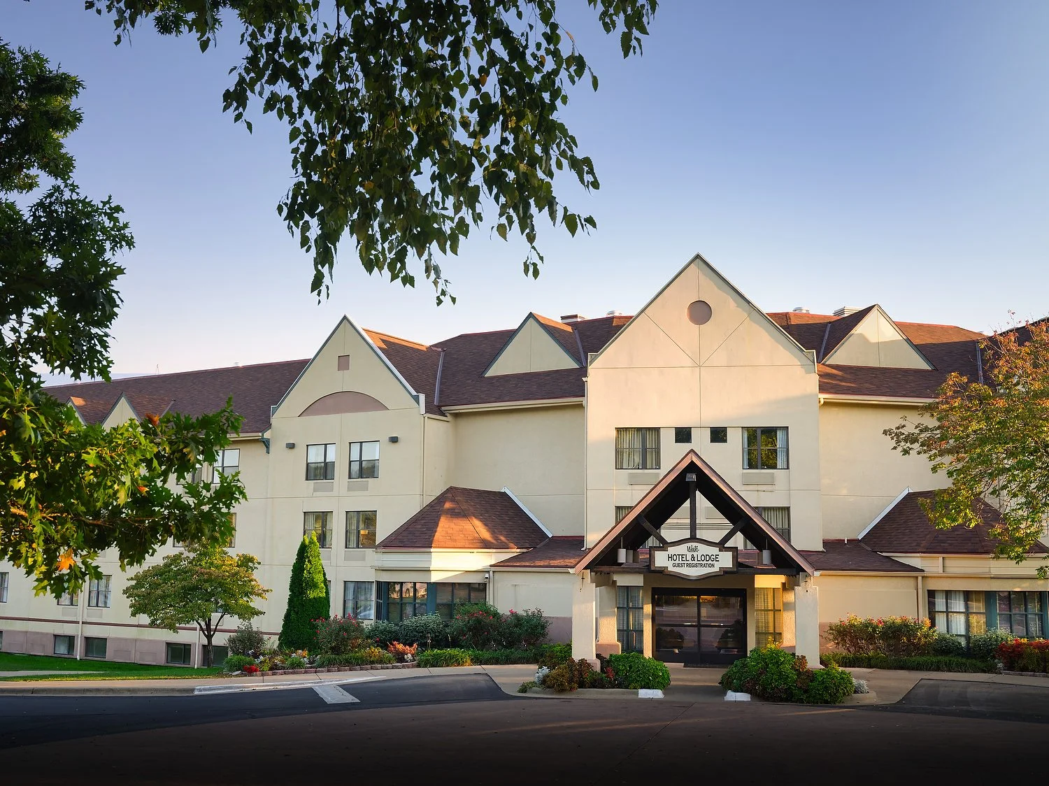 Branson Welk front entrance 610 a1.JPEG