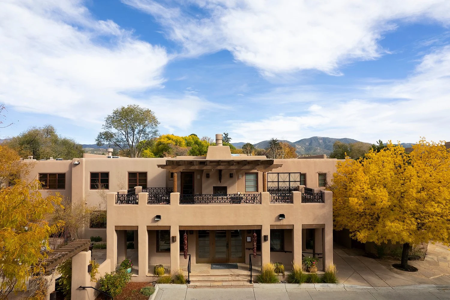 Santa Fe exterior 143.JPEG