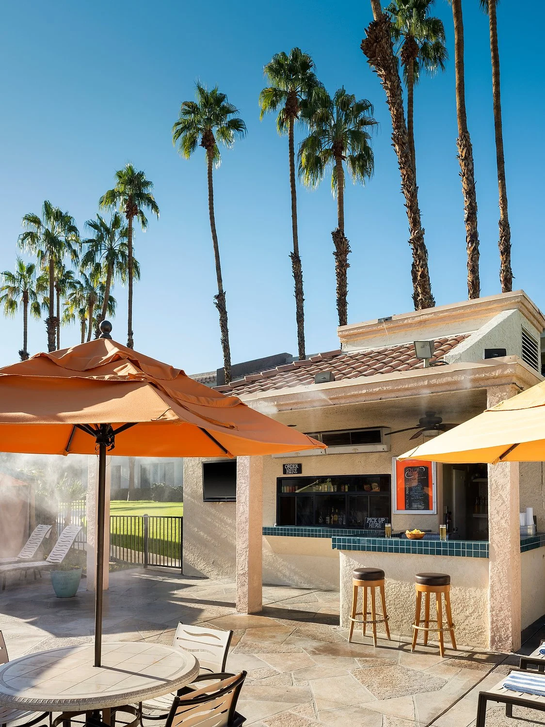 Palm Springs pool cafe.JPG