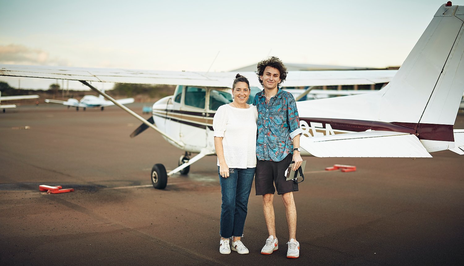 ben flying in maui 24.JPG