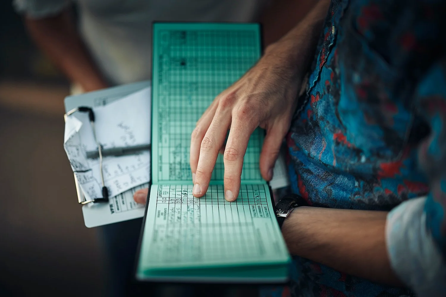 ben flying in maui 25.JPG