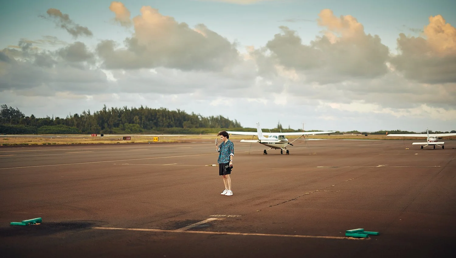 ben flying in maui 28.JPG