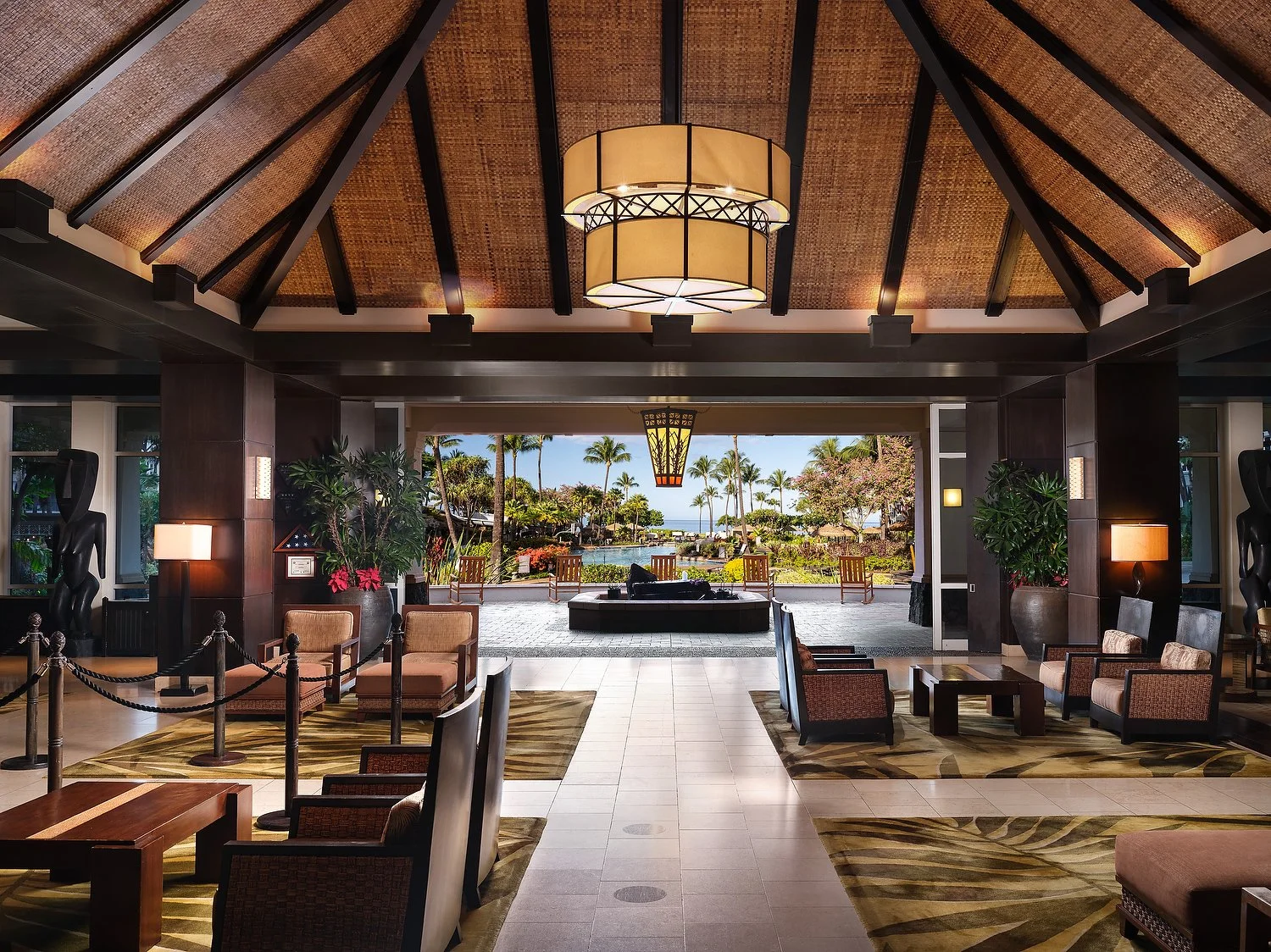 Maui Westin south lobby aAA.JPEG