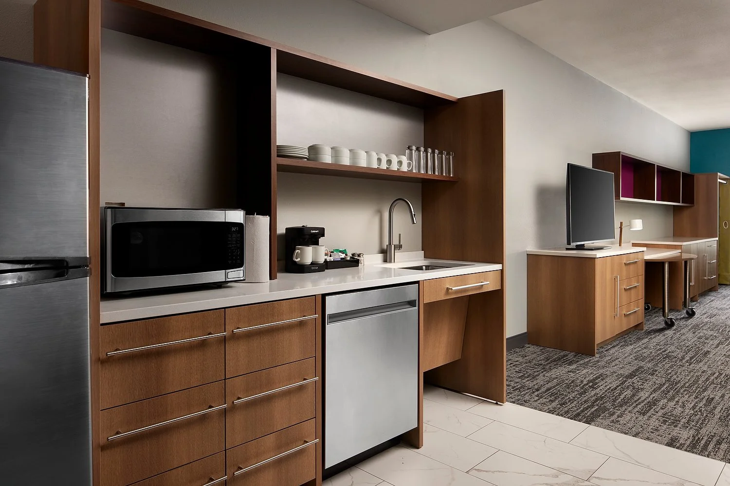 Oregon Bend Home2 200 ADA kitchen.JPEG