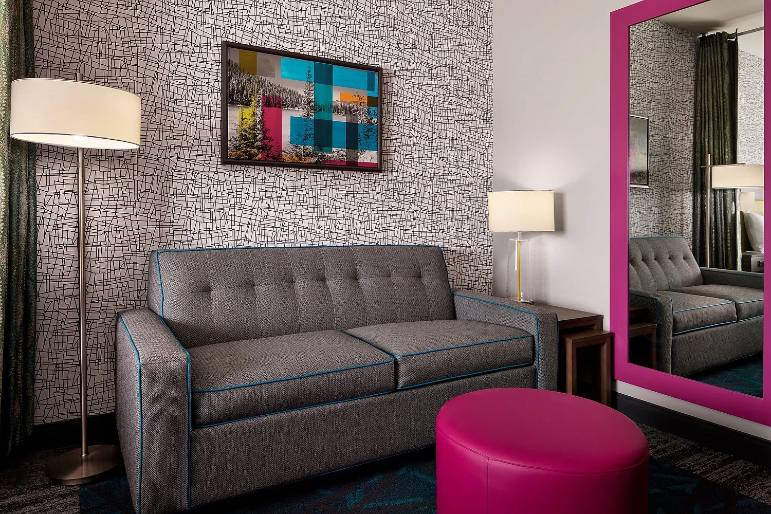 Oregon Bend Home2 205 king studio living area.JPEG