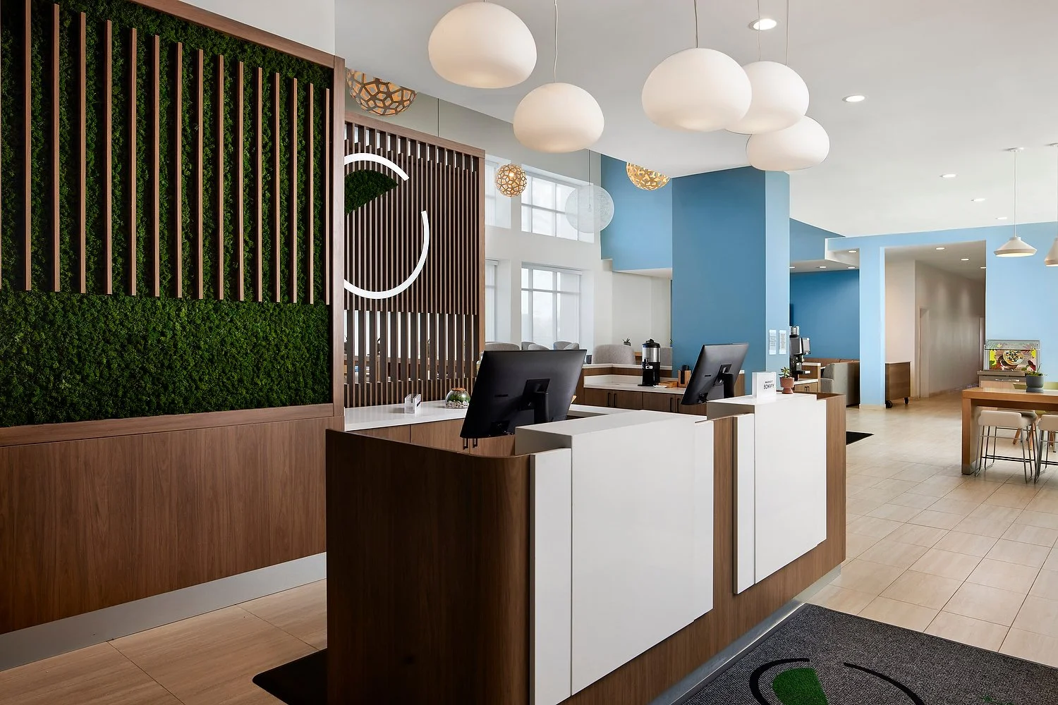 Baton Rouge Element front deskok.JPEG