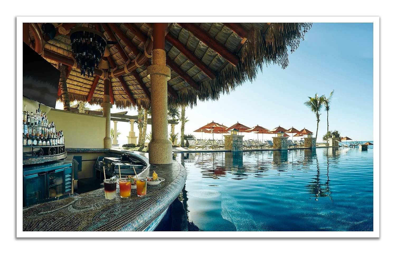 Cabo swim up barAA.JPG