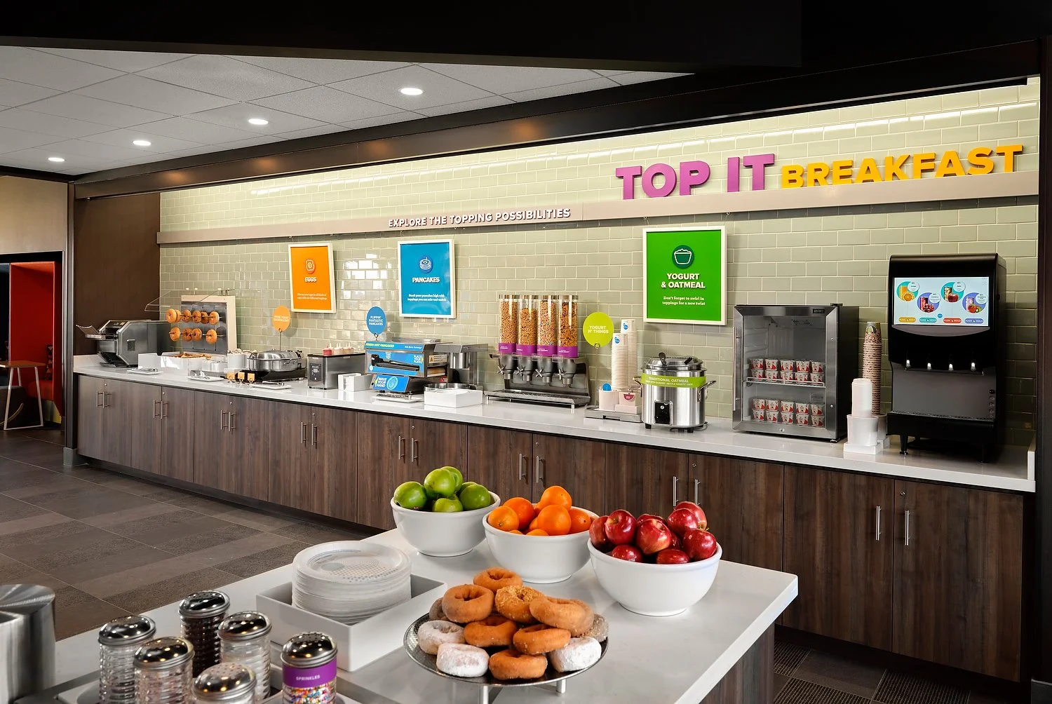 Tupelo Tru breakfast area.JPEG