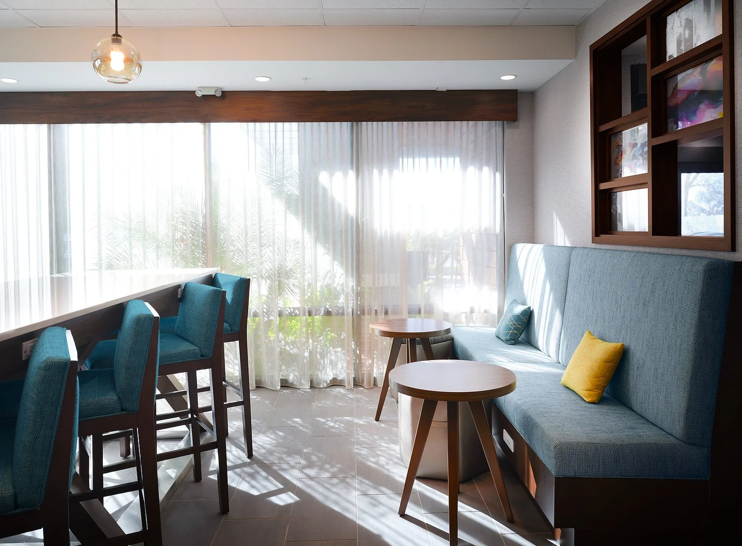 Florida Hampton Inn lobby alt.JPEG