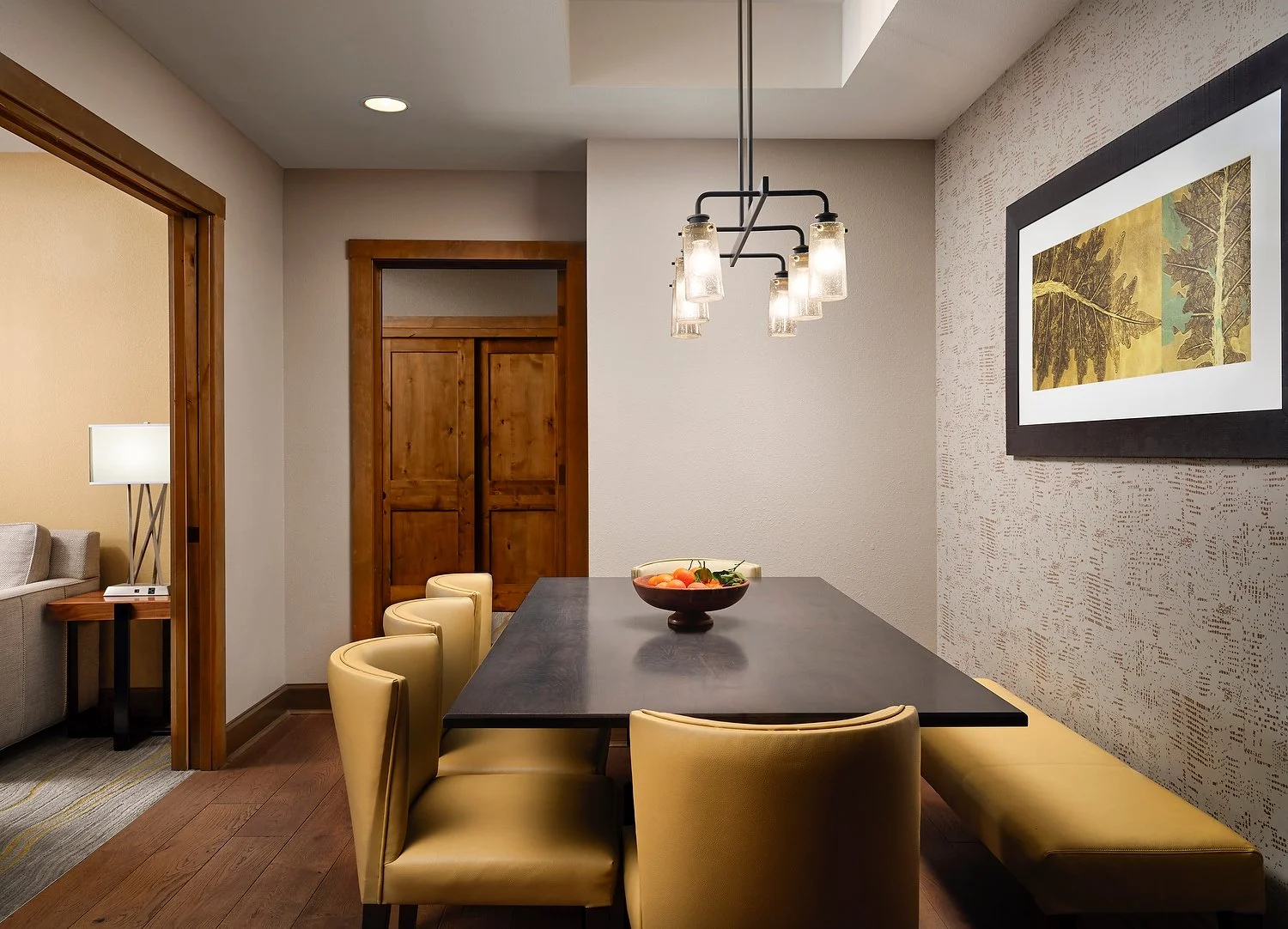 Tahoe 3406 2 bedroom residence dining area.JPEG