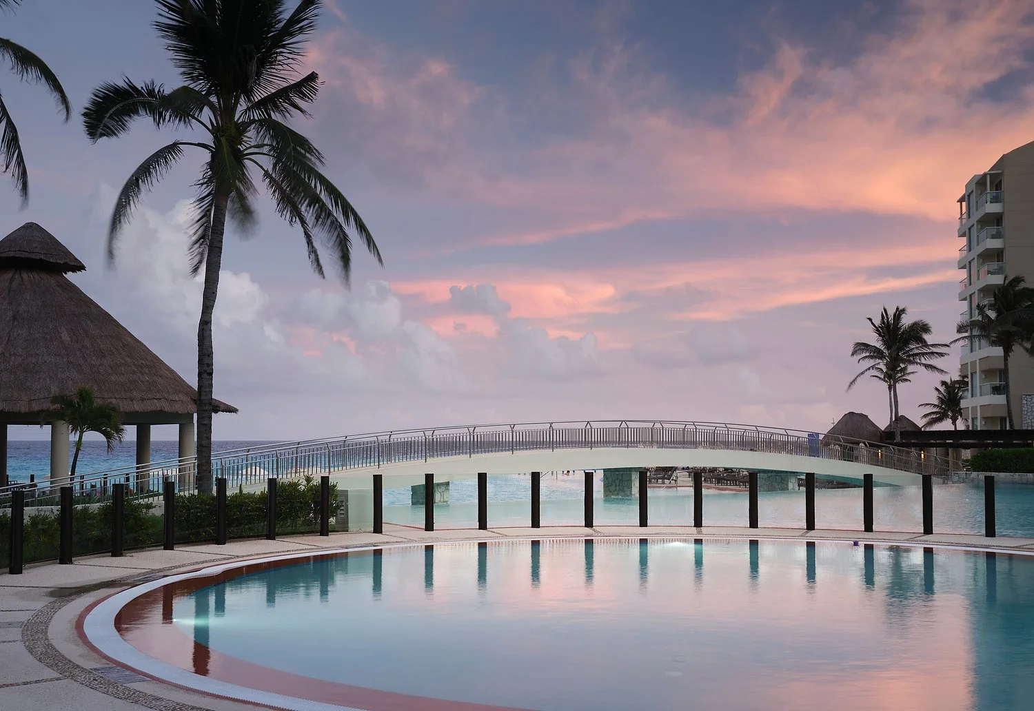 Cancun Lagunamar childrens pool 1.JPG