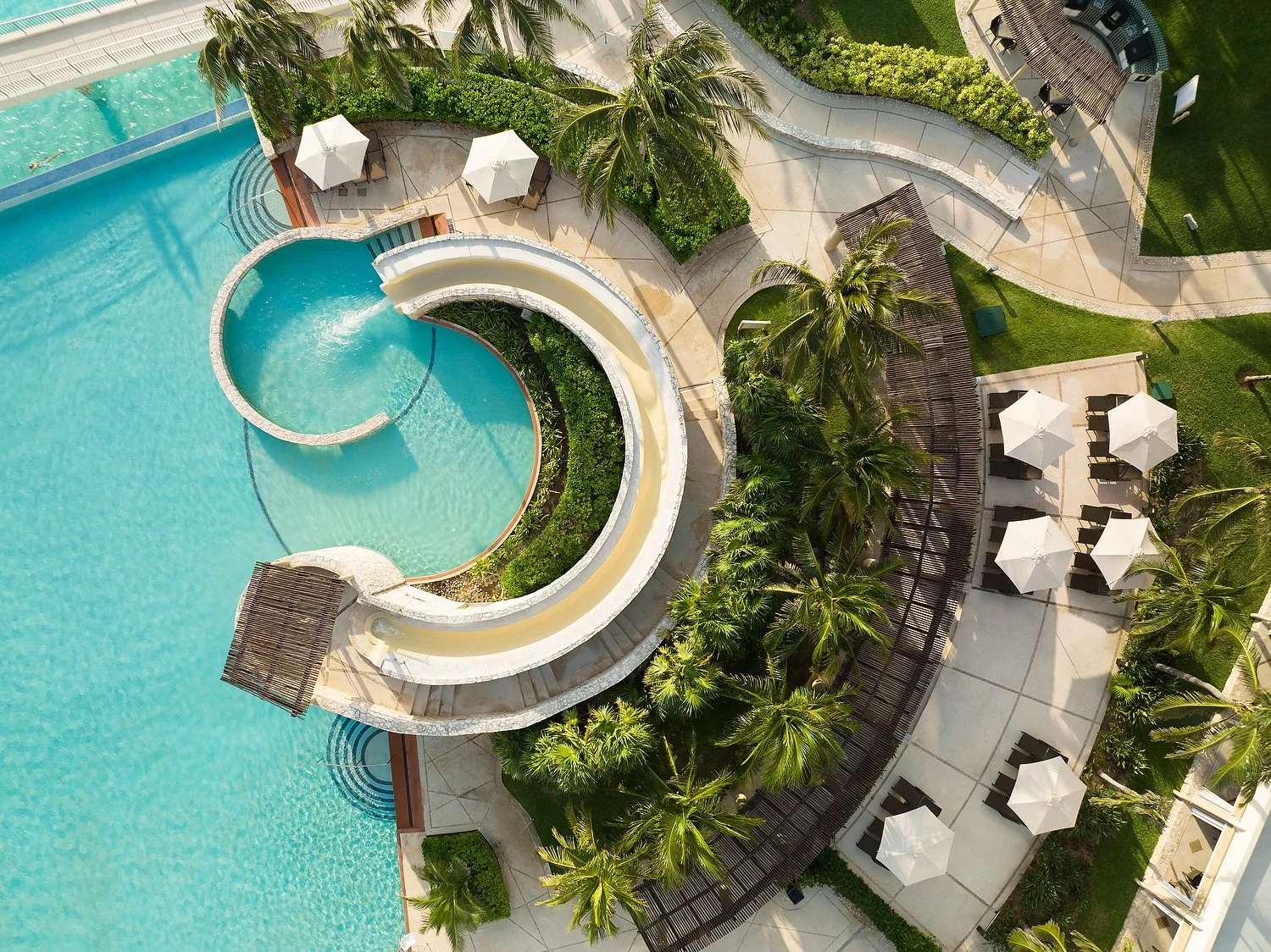 Westin Lagunamar waterslide 2.JPG