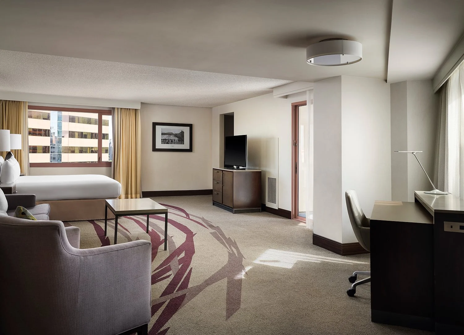 Long Beach Hilton 1415 junior suite with balcony.JPEG