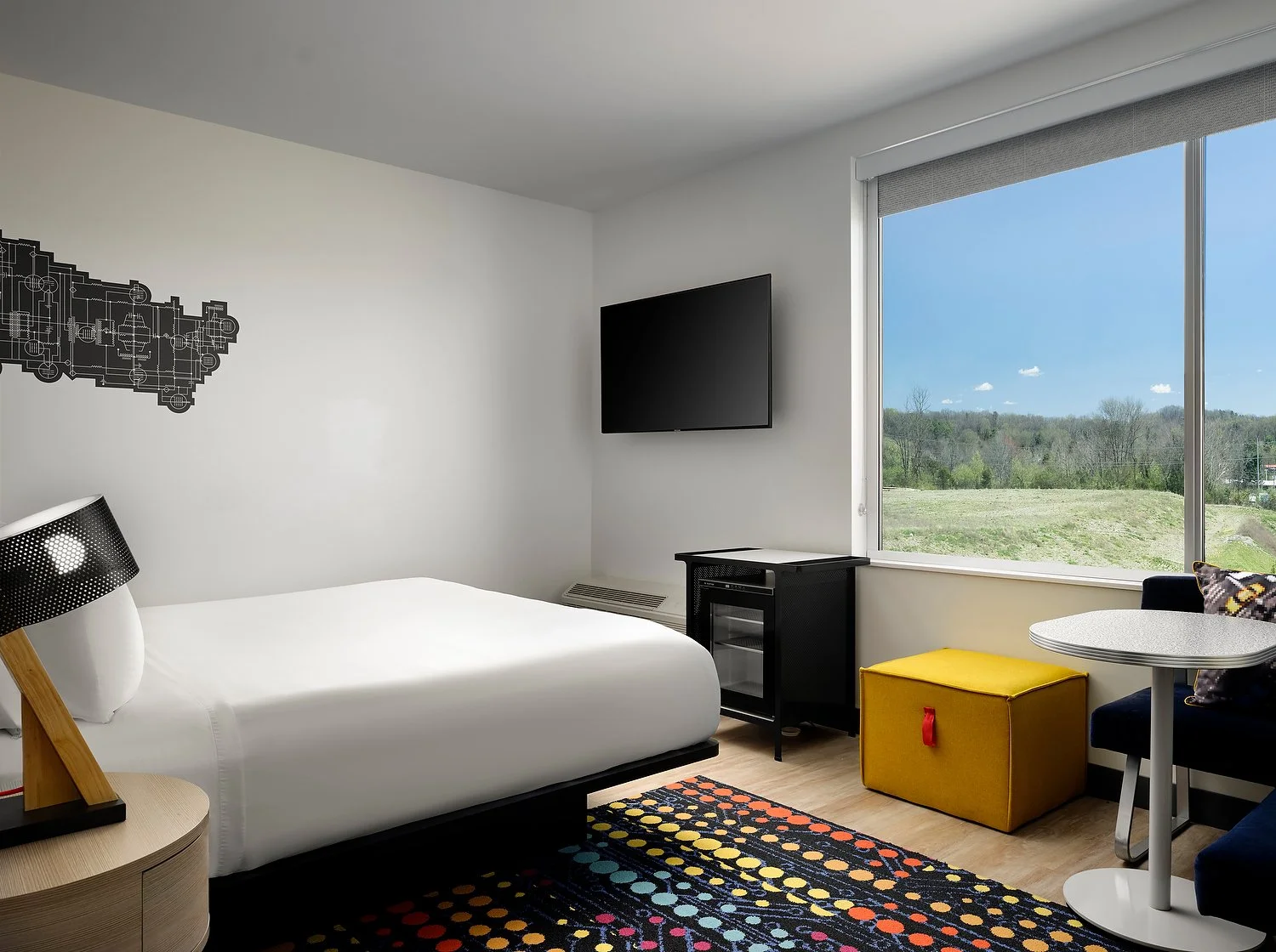 Knoxville Aloft 419 king bedroom.JPEG