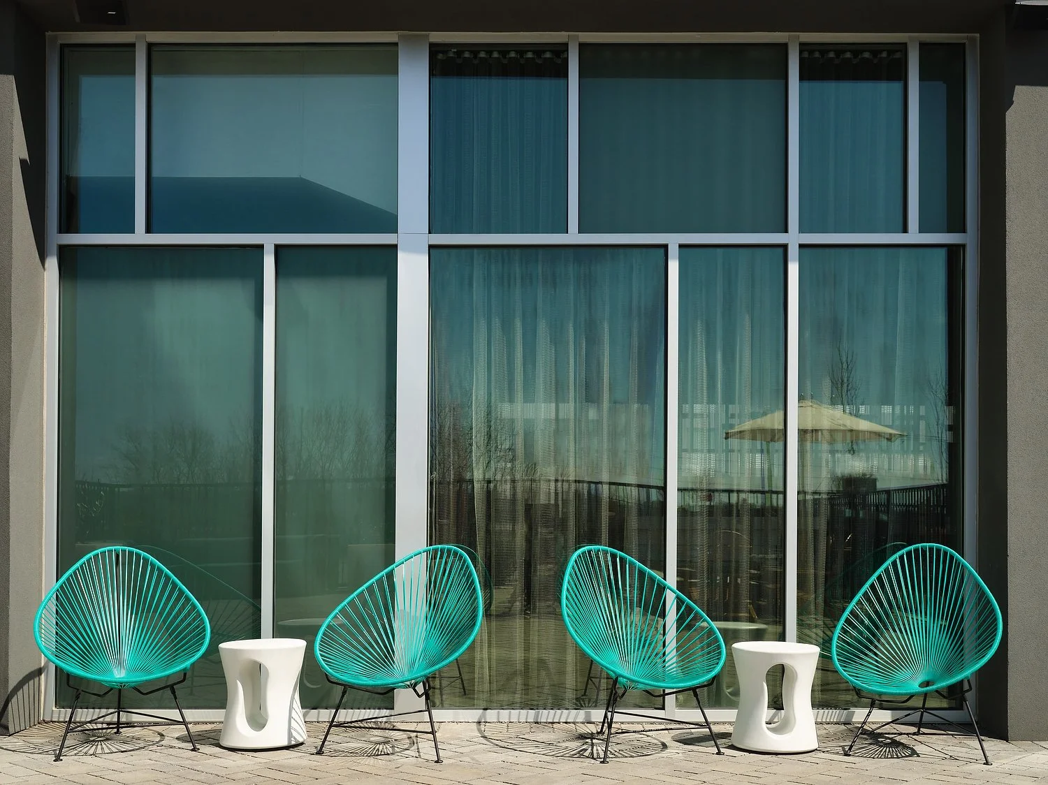 Knoxville Aloft patio furniture 26.JPEG