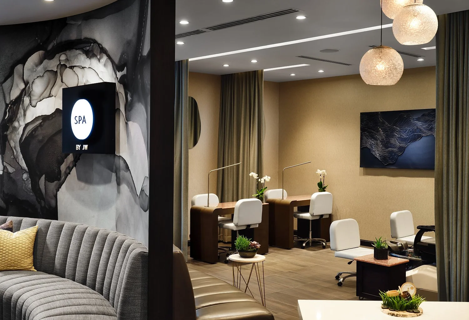 Austin JW spa-PATHdA.JPEG