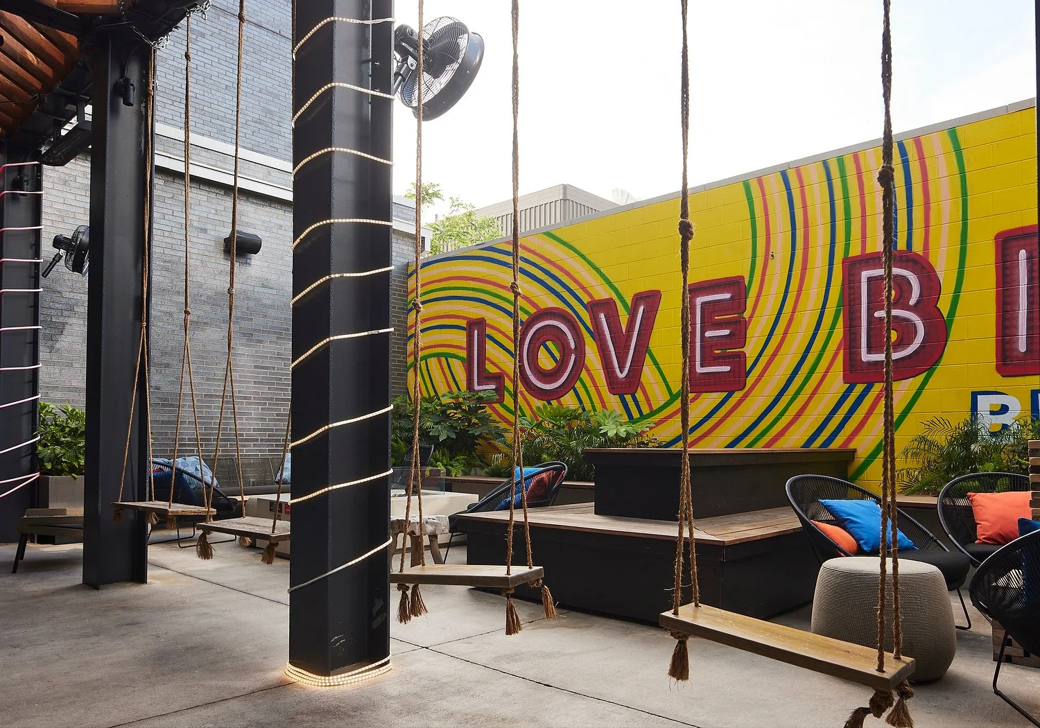 Austin Moxy swings.JPG