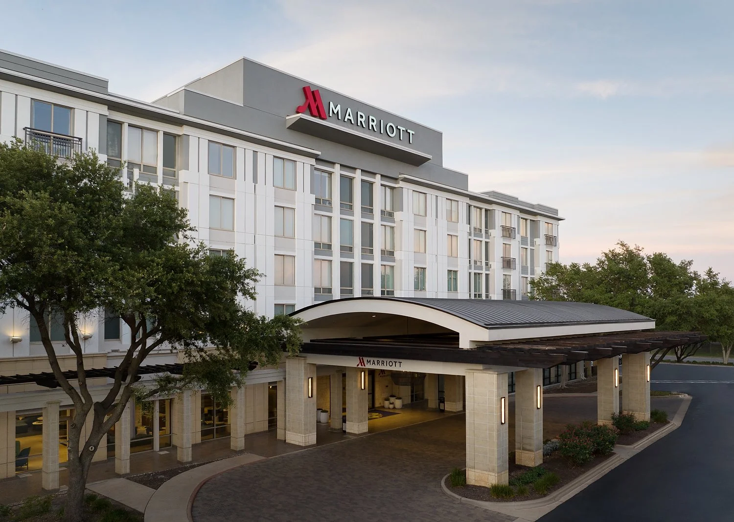 Austin Marriott ext drn 2.JPG