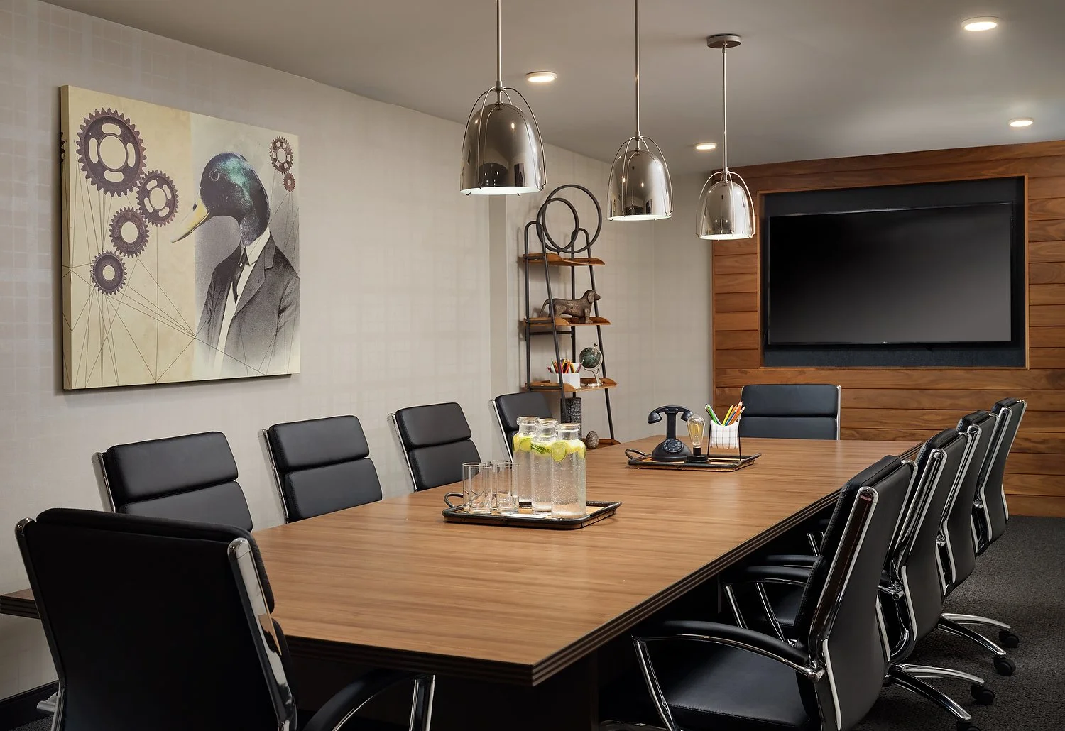 Minneapolis Rennaissance boardroom alt.JPG