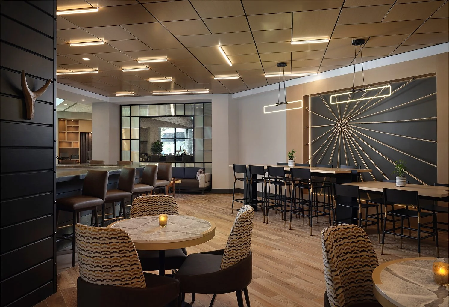 Irvine restaurant back of bar.JPG