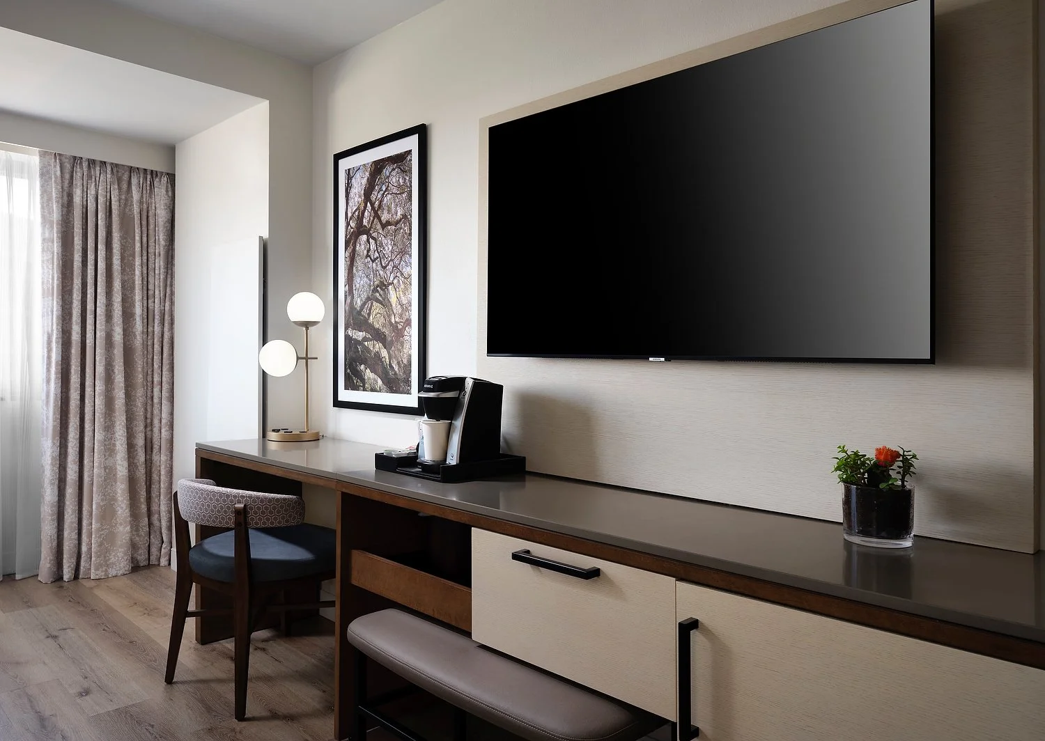 SONESTA standard desk tv area.JPEG