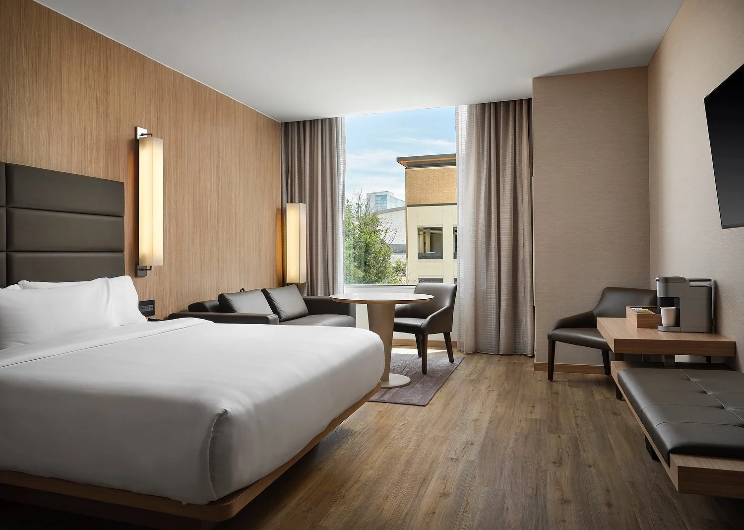 Dallas AC Frisco 201 corner king.JPEG