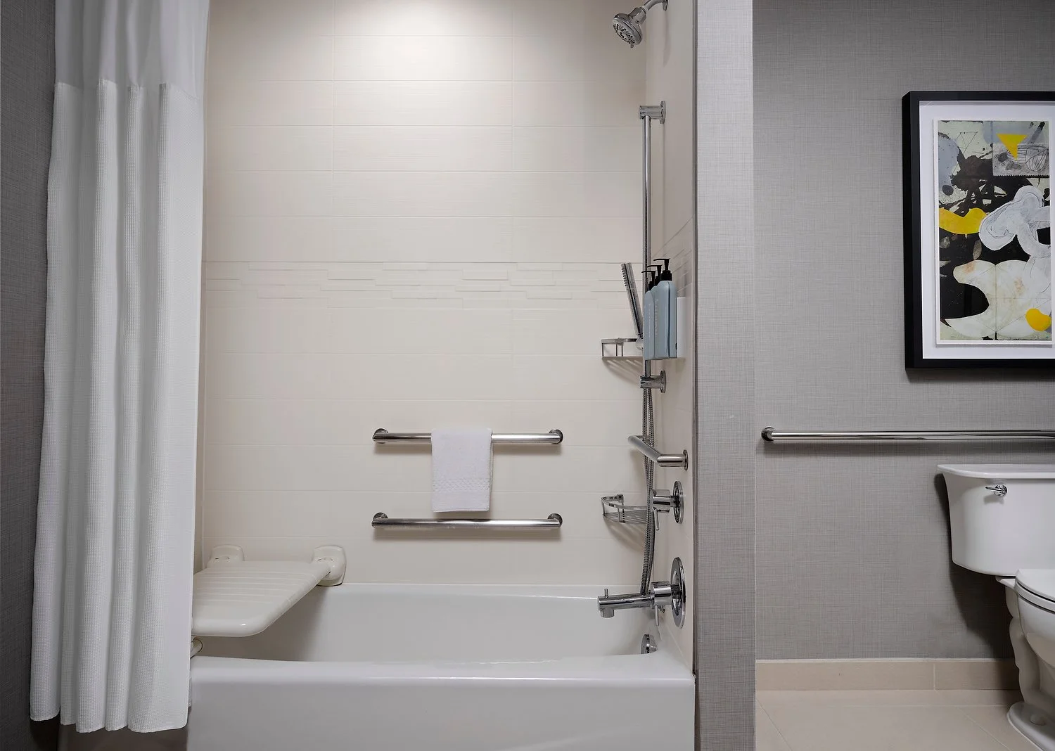 Dallas downtown Residence Inn room 1410 ada bathroom tub.JPEG