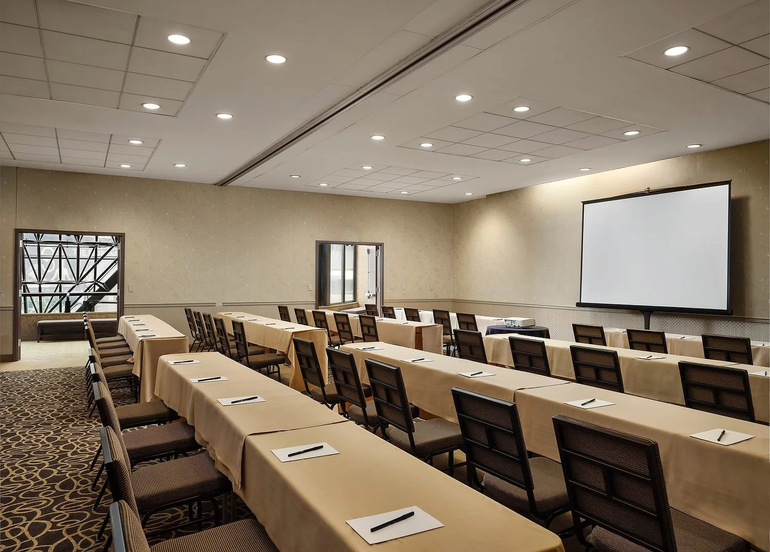 Philly Doubletree Concerto meeting space 21.JPG