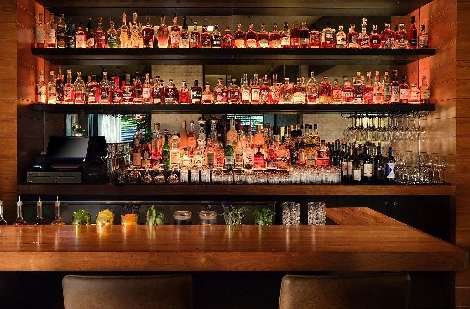 Austin JW Deans bar straight on detail-PATH.JPG