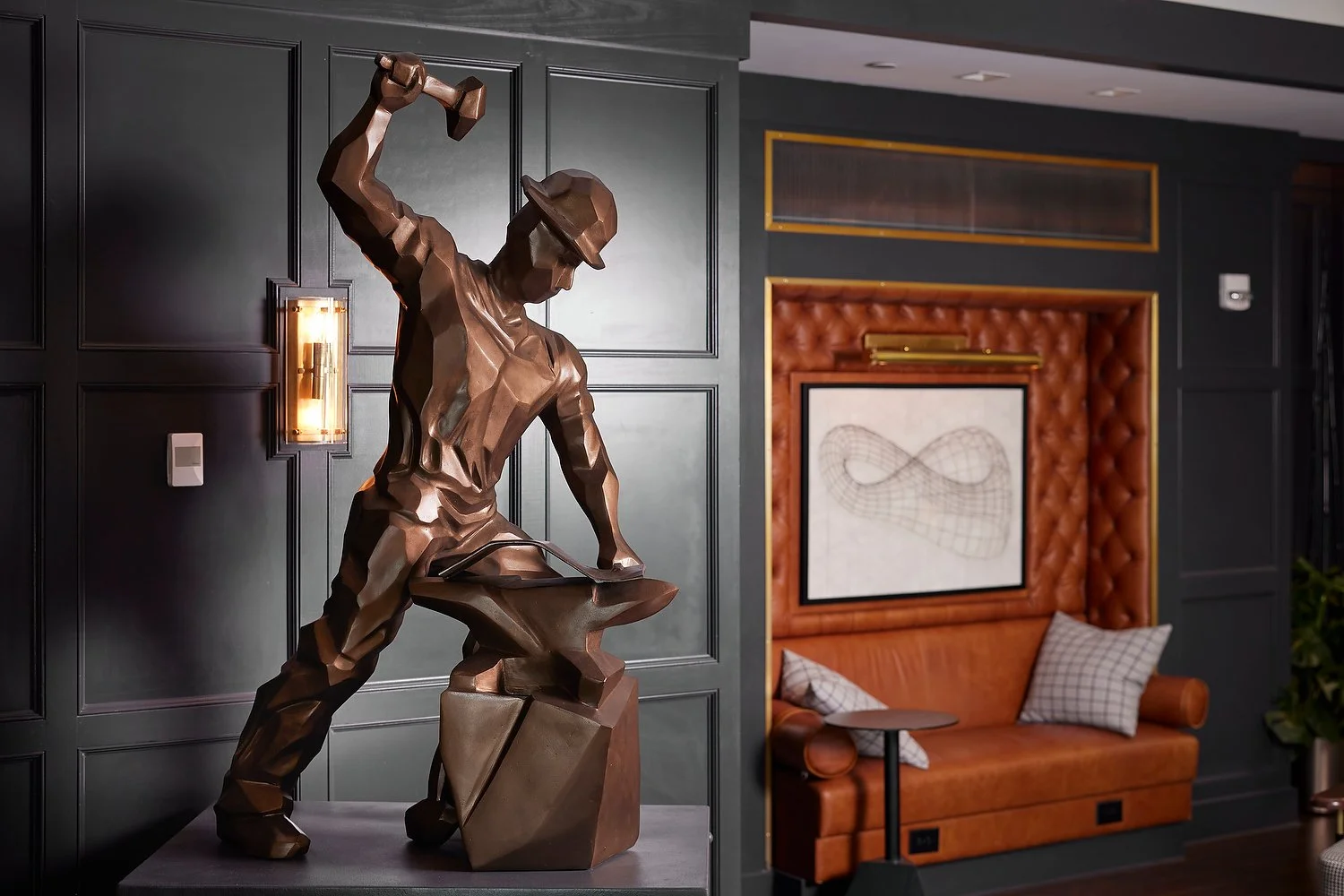 Purdue boilermaker statue.JPG