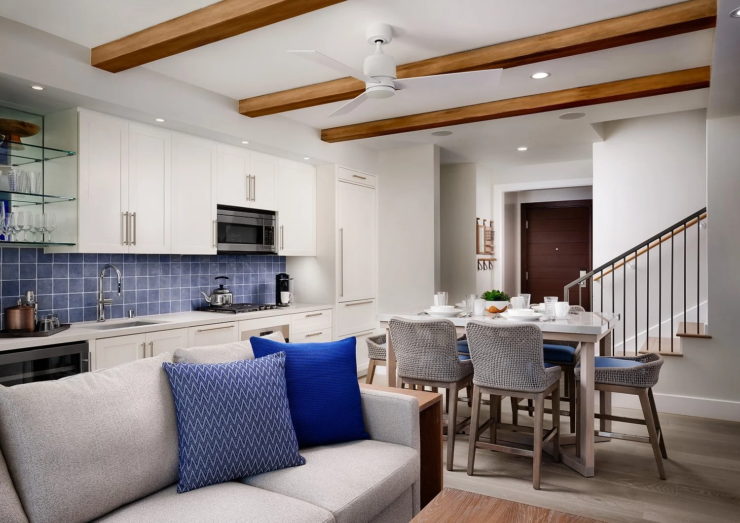 Shorehouse room 5309 3 bedroom kitchen reverse 8 1.JPEG