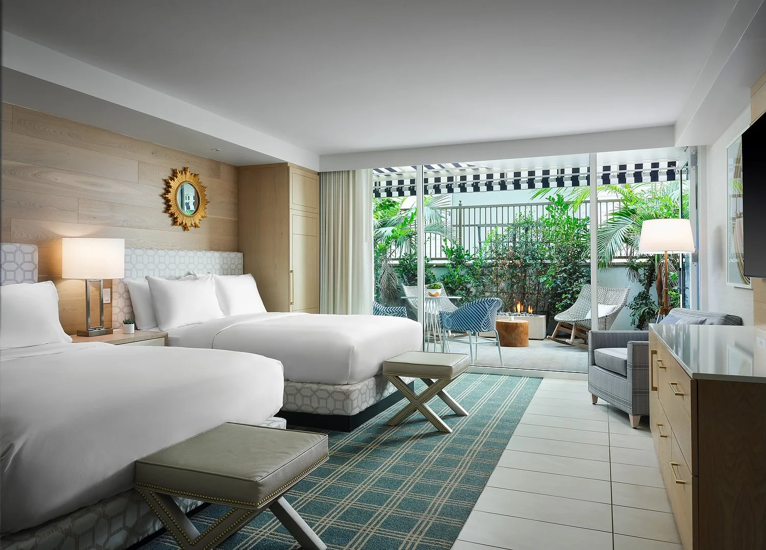 The Views room 6110 with patio 1.JPEG