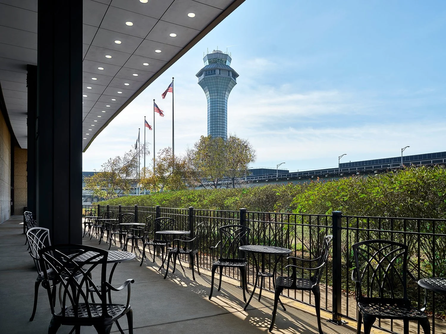 chicago ohare hilton raw11280_HDR0-PATH.JPG