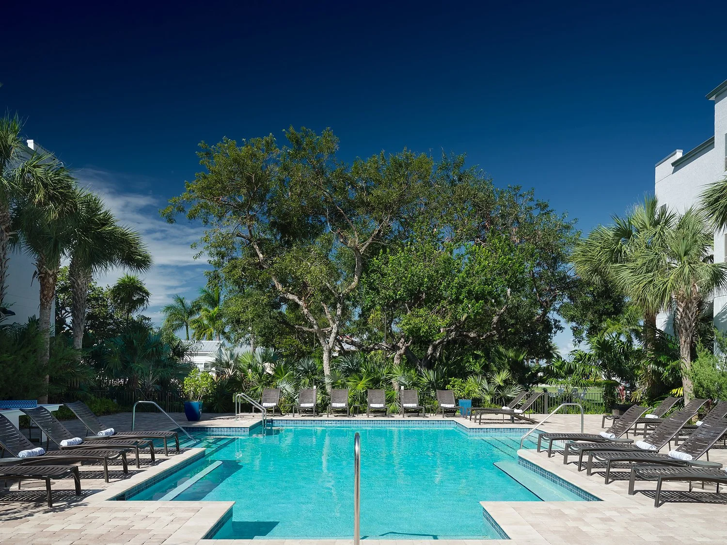 Marathon inner pool.JPG