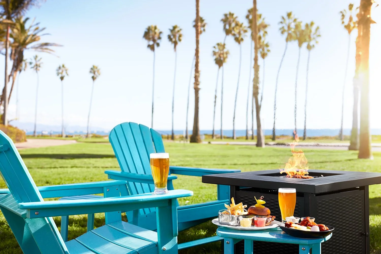 Santa Barbara Hilton burger and wings firepit.JPG