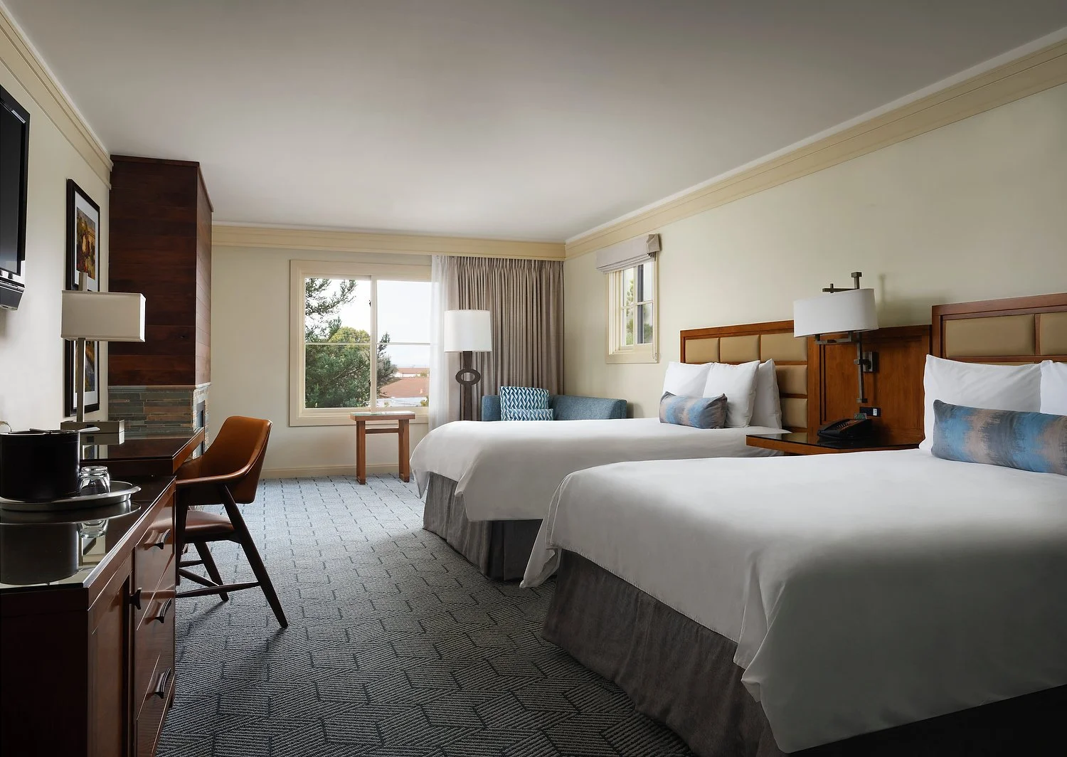 Hotel Abrego Room1207 ADA&QUEEN.JPEG