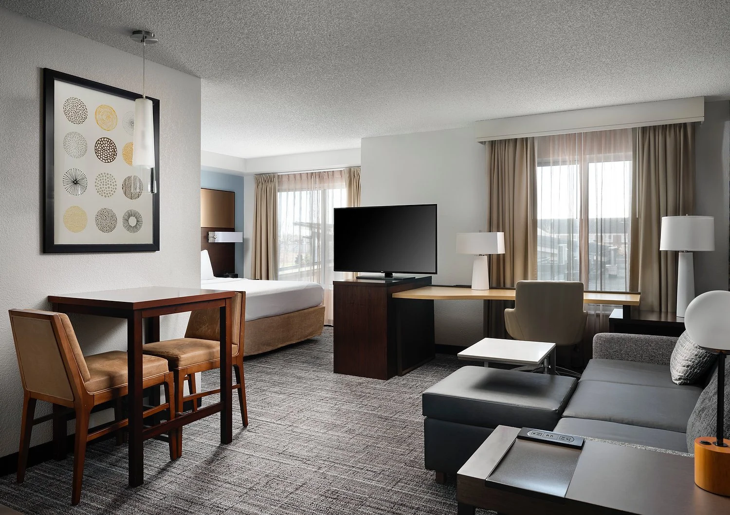 Grand Rapid Residence Inn room 206 standard king overview off.JPEG