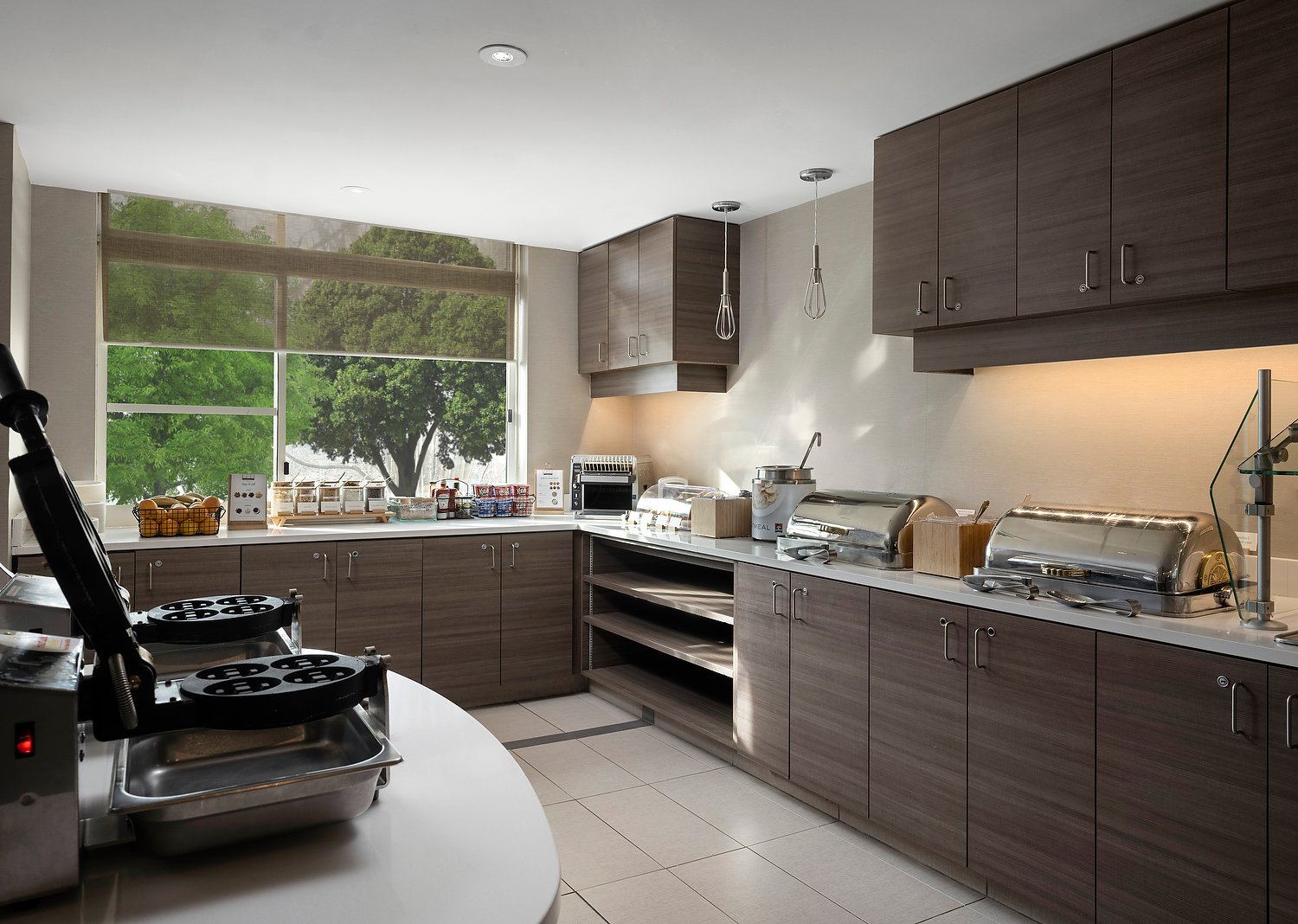 Conshohocken Residence Inn - Kitchen.JPEG