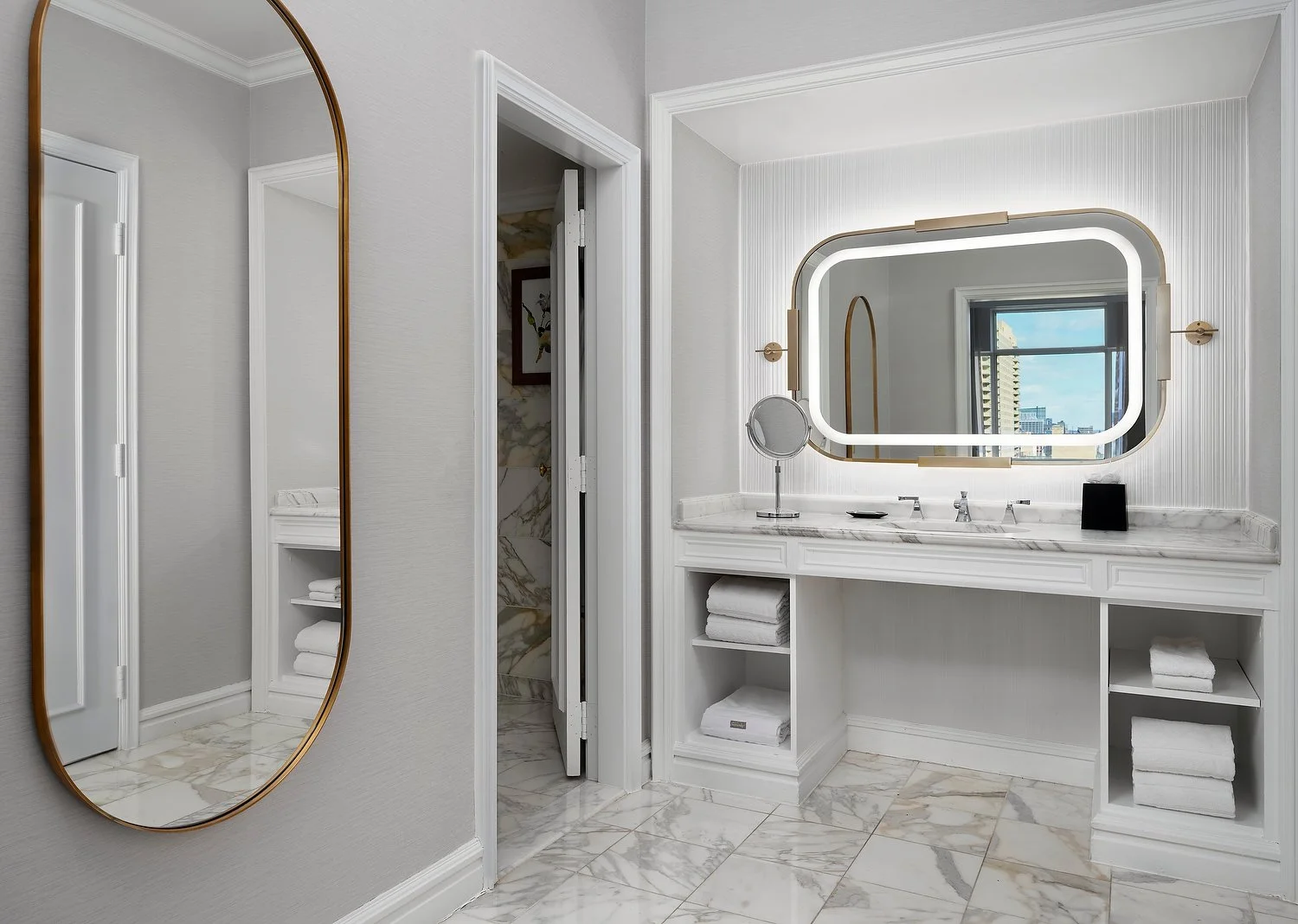 Philadelphia Westin Executive suite bathroom room 1524.JPG