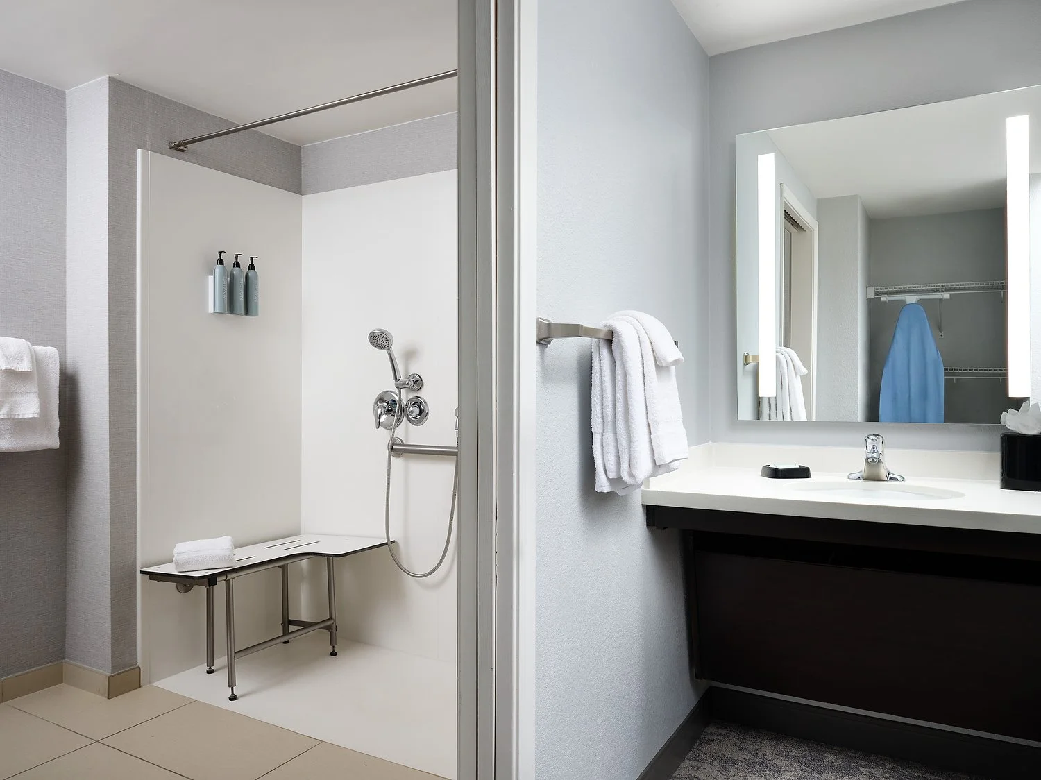 Redondo_Beach_Residence_Inn_room_139_ADA_bath_roll_in.JPEG