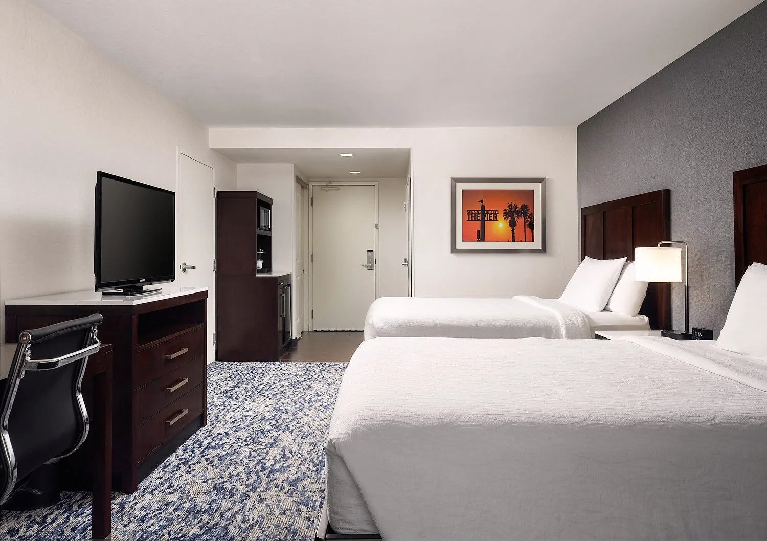 Redondo Beach HGI RM437 Standard 2 Queen reverse.JPEG