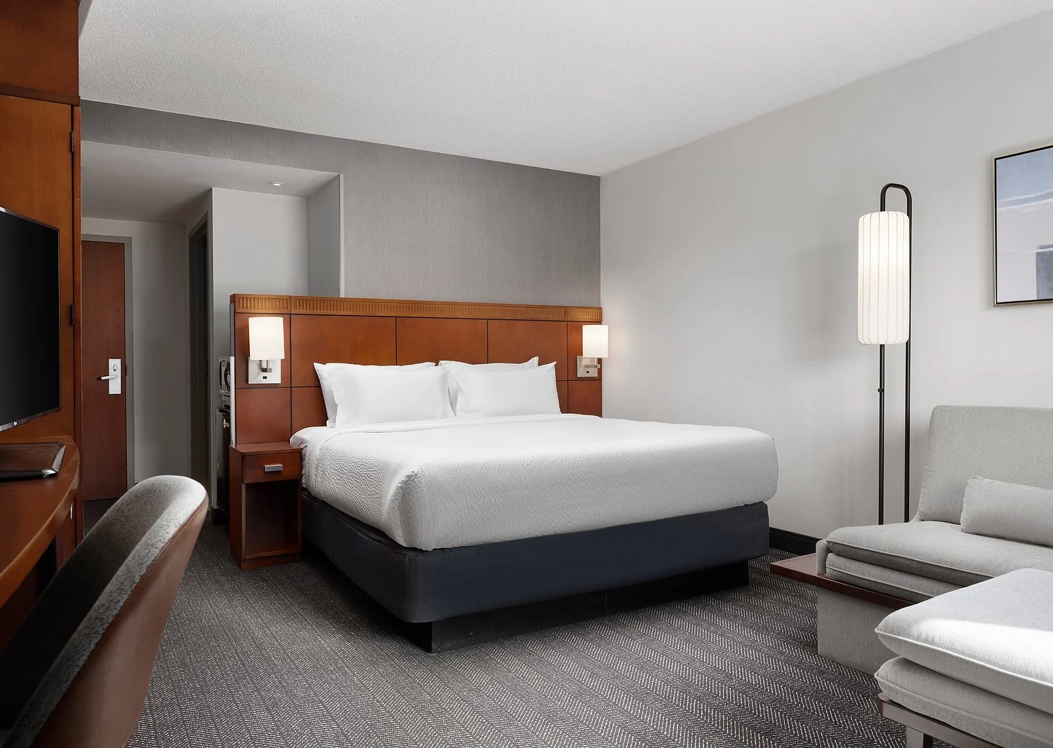 Navy Yard Courtyard - Standard King - Reverse_V2.JPEG