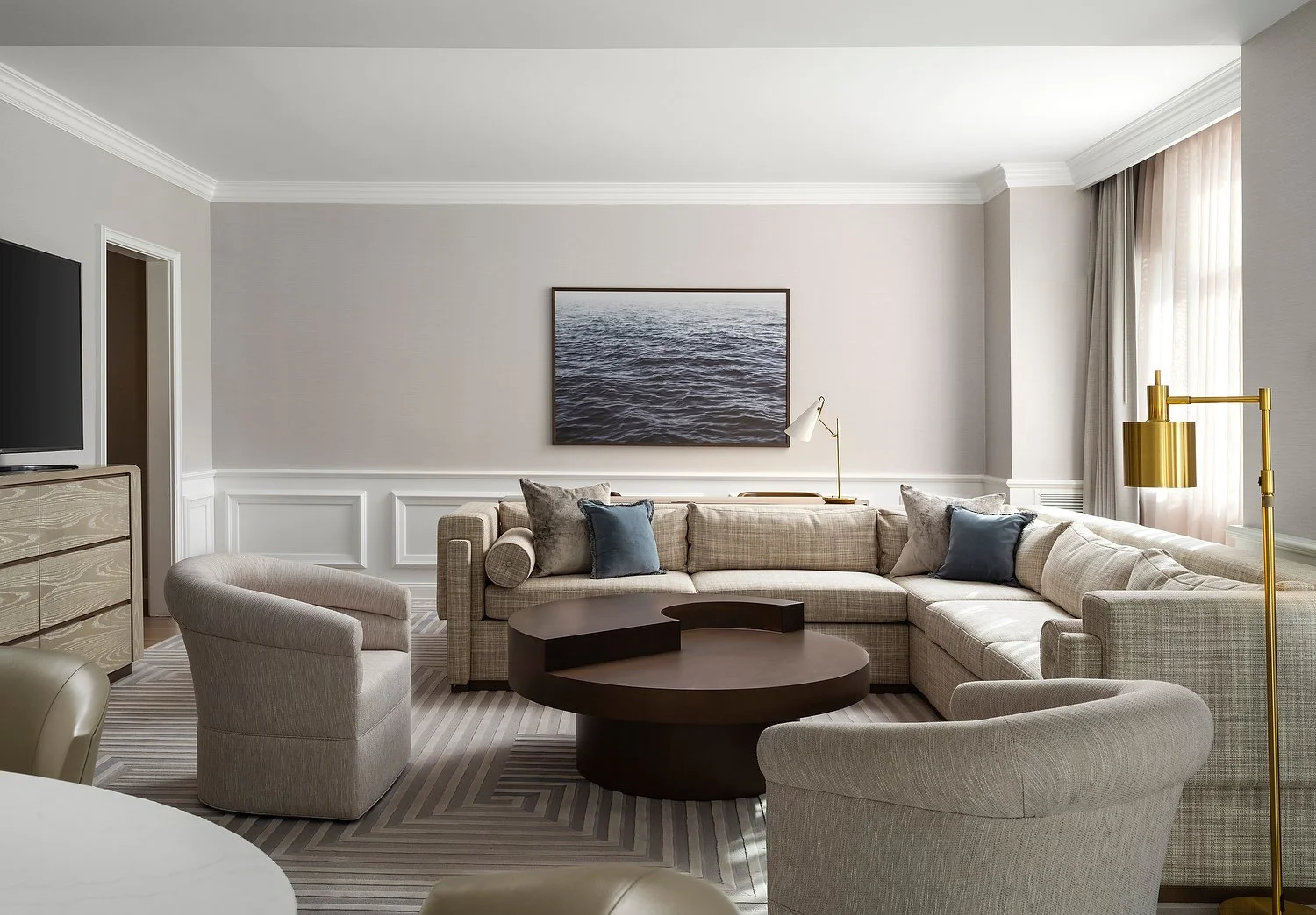 Philadelphia presidential suite living room facing entry.JPEG