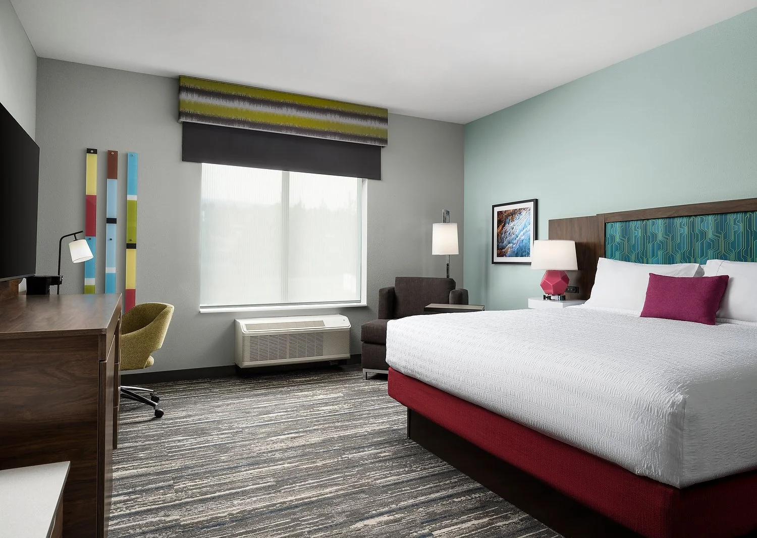 Redmond Hampton Inn - King_V2-PATH.JPEG