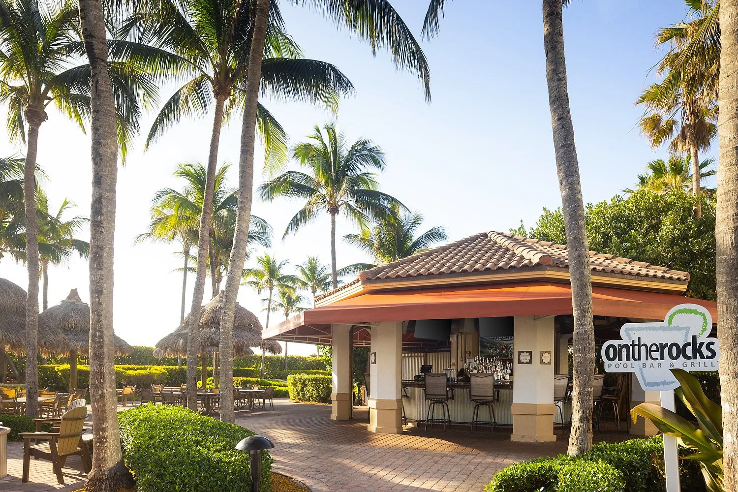 Ocean pointe Marriott on the rocks bar wide layered.JPG