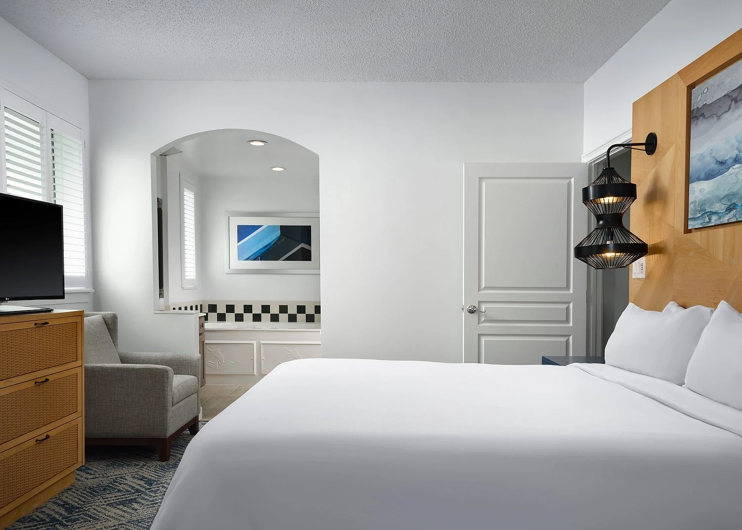 Oceane Point Marriott ZZAA RM 6210 2bdr villa master bedroom reverse.JPG