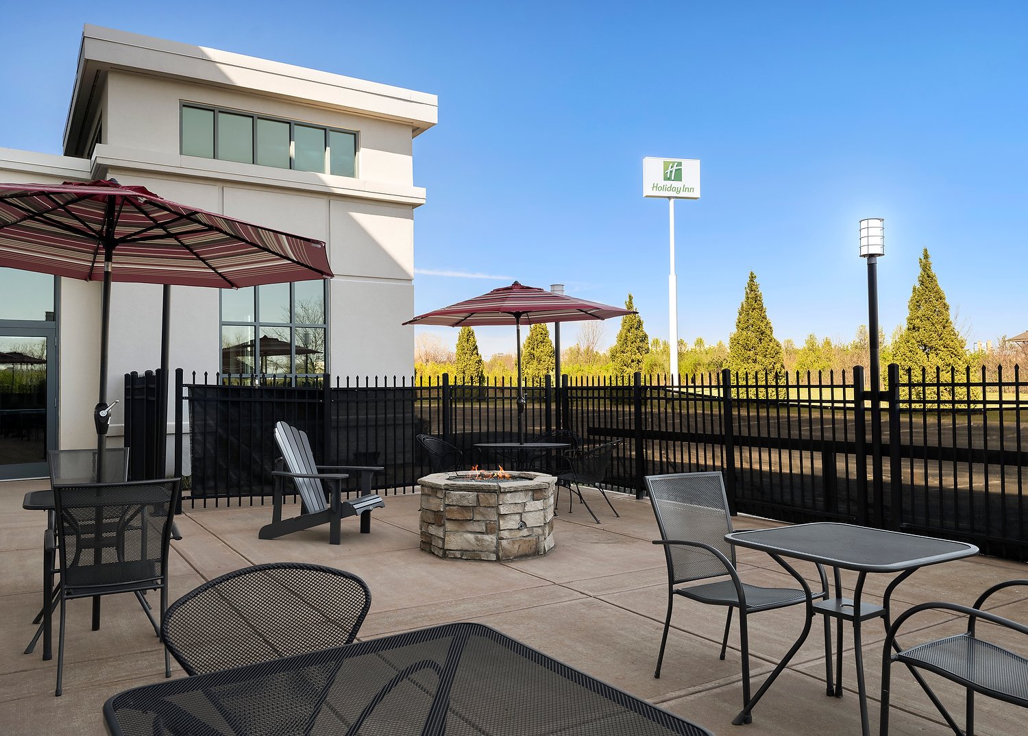 West Chester Holiday Inn1036 -.JPEG