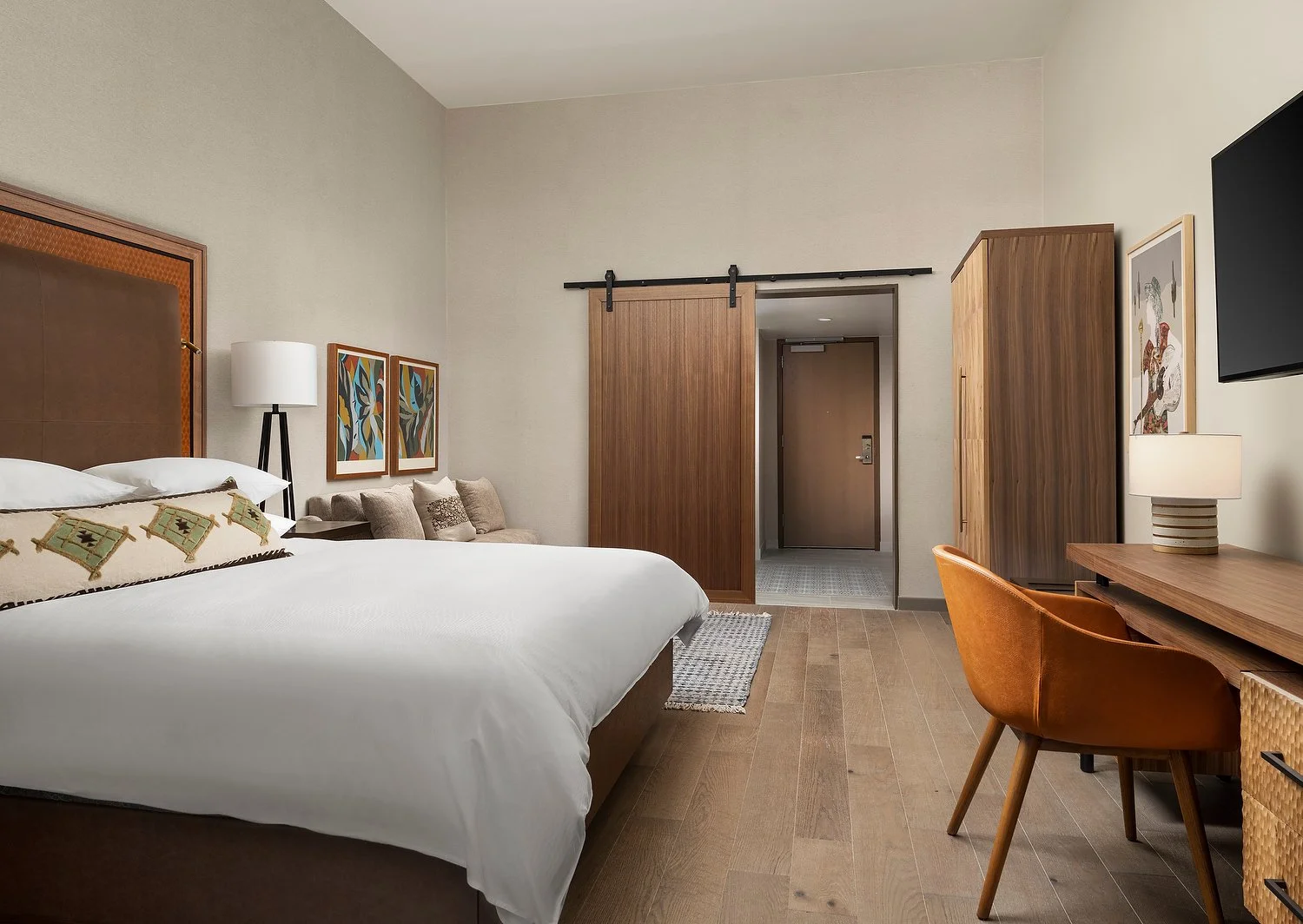 San Antonio Plaza Autograph1137 - a.JPEG