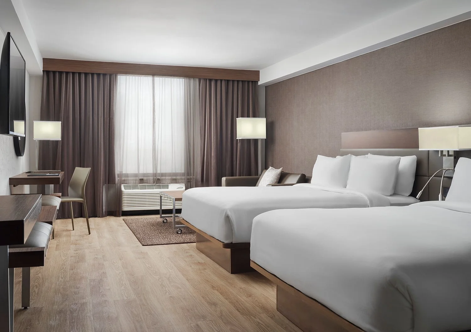 AC FRISCO room 232 double 2 queen 2e.JPEG
