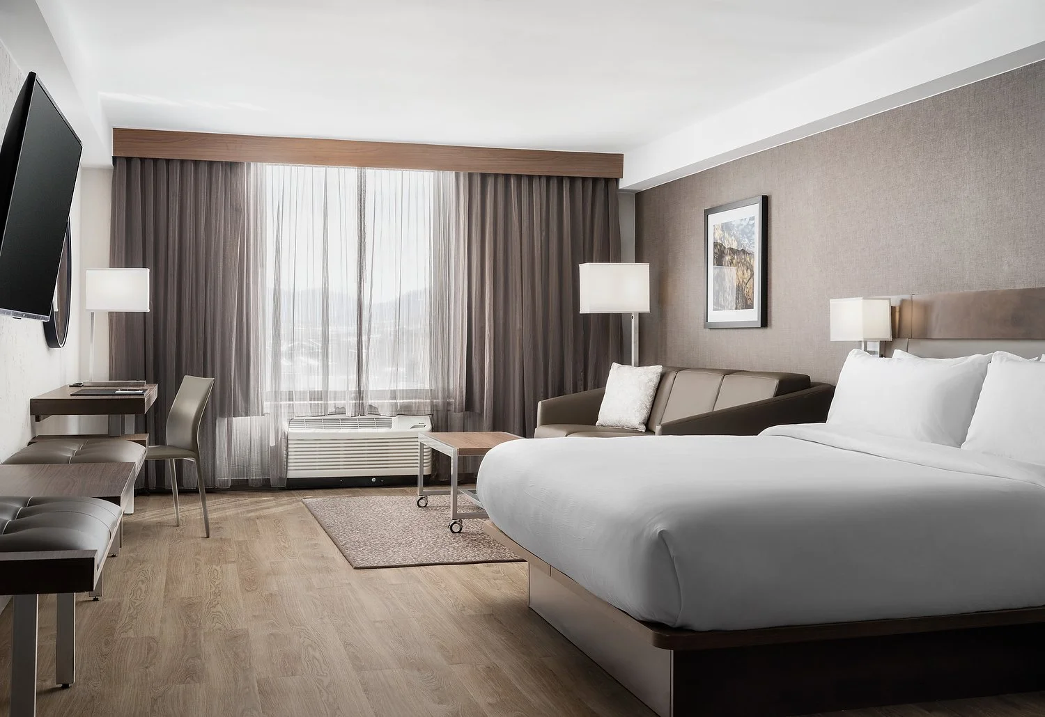 Frisco AC RAW - Room 401 - Deluxe King-PATH_V2.tiff4.JPEG